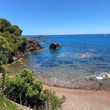 Villa&independent St Raphaël Agay * Saint-Raphaël