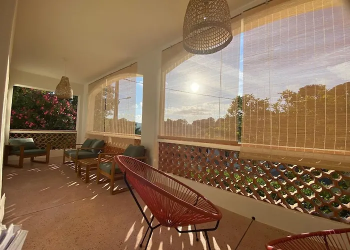 And Independent St Raphael Agay