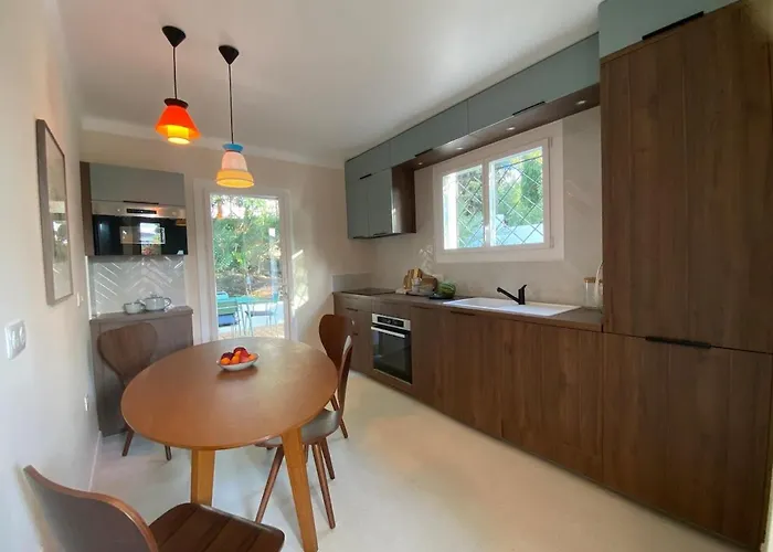 And Independent St Raphael Agay Villa Saint-Raphaël