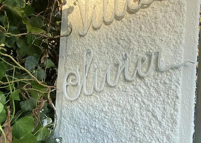 Villa And Independent St Raphael Agay *