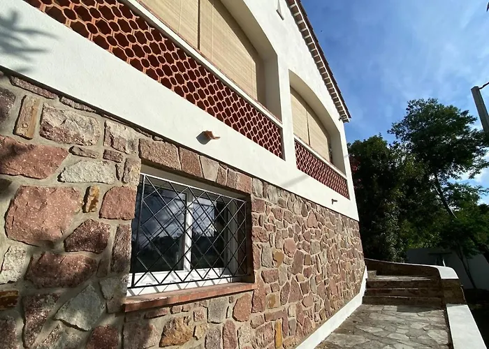 And Independent St Raphael Agay Saint-Raphaël